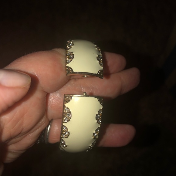 Stella & Dot Sloan Enamel Bracelet - Picture 4 of 4